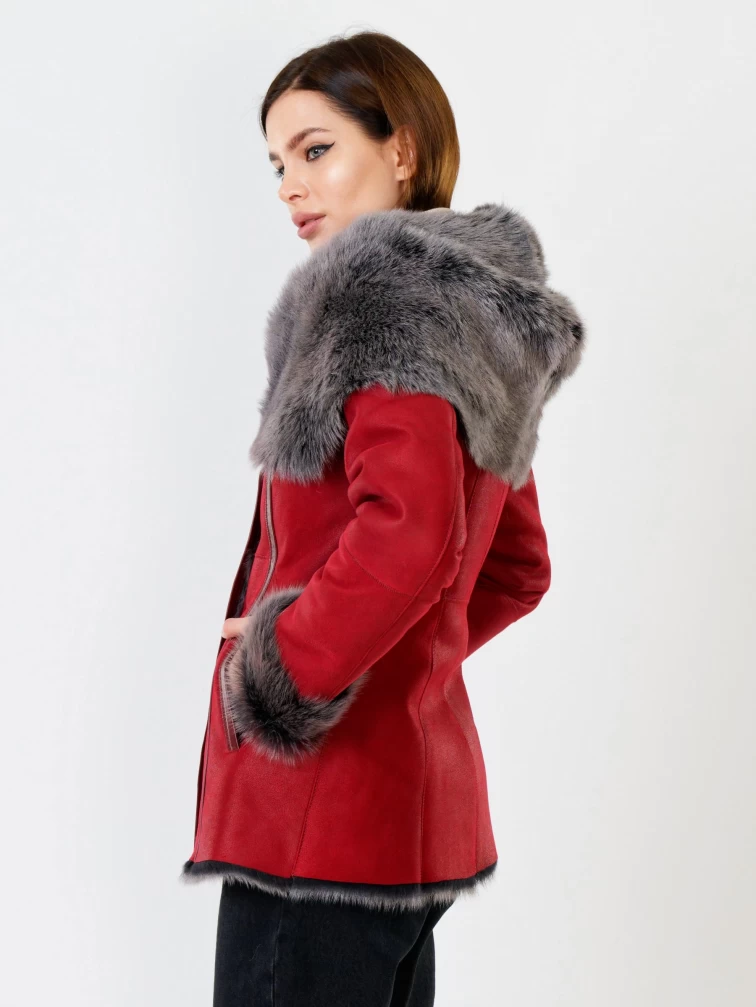 Короткая женская дубленка из тосканы с капюшоном 122, красная, размер 44, артикул 61862-6