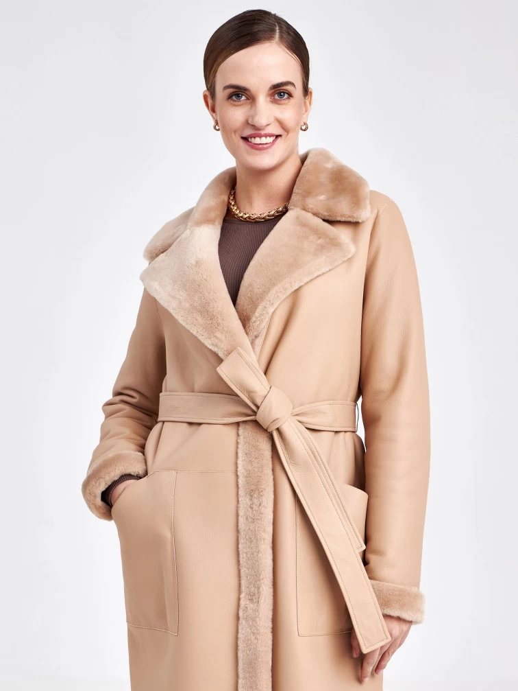 Классическая длинная женская дубленка премиум класса 2006, бежевая, размер 48, артикул 62571-3