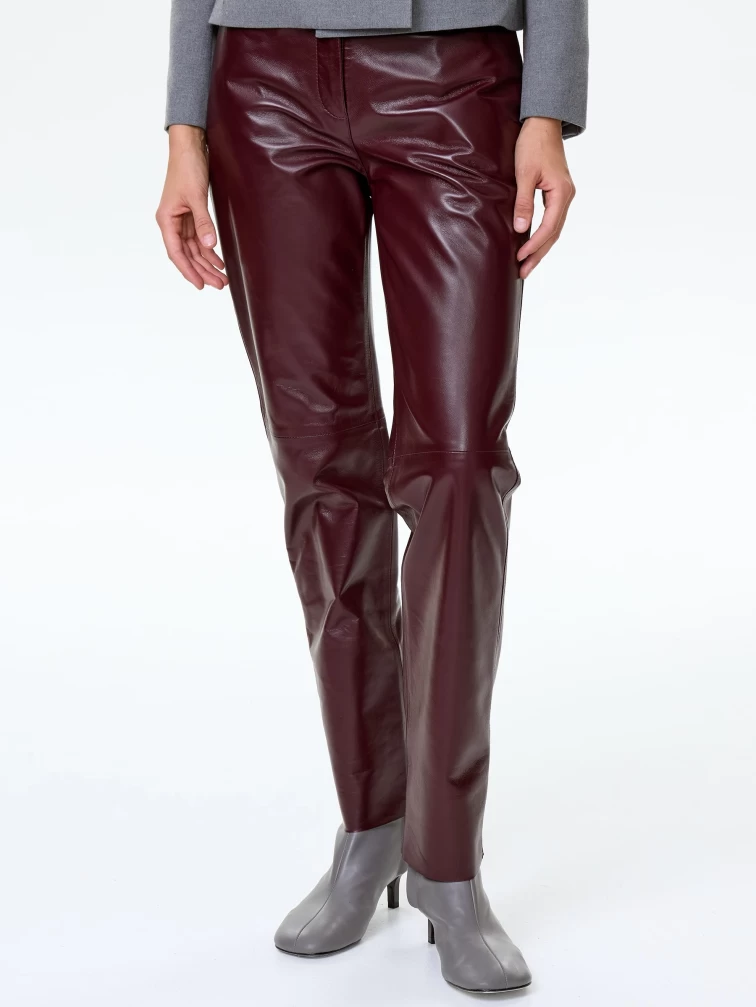 Кожаные зауженные женские брюки 02, бордовые, размер 42, артикул 85490-5