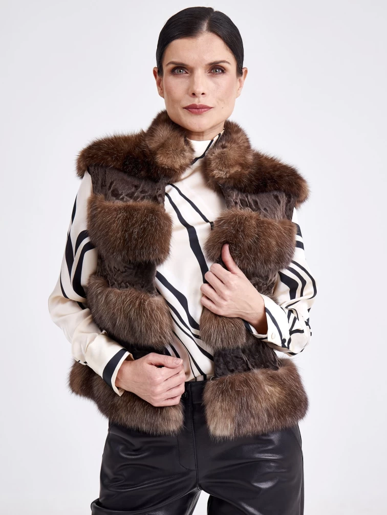 Жилет из меха каракульчи с соболем для женщин Инна, черный, размер 42, артикул 33340-3