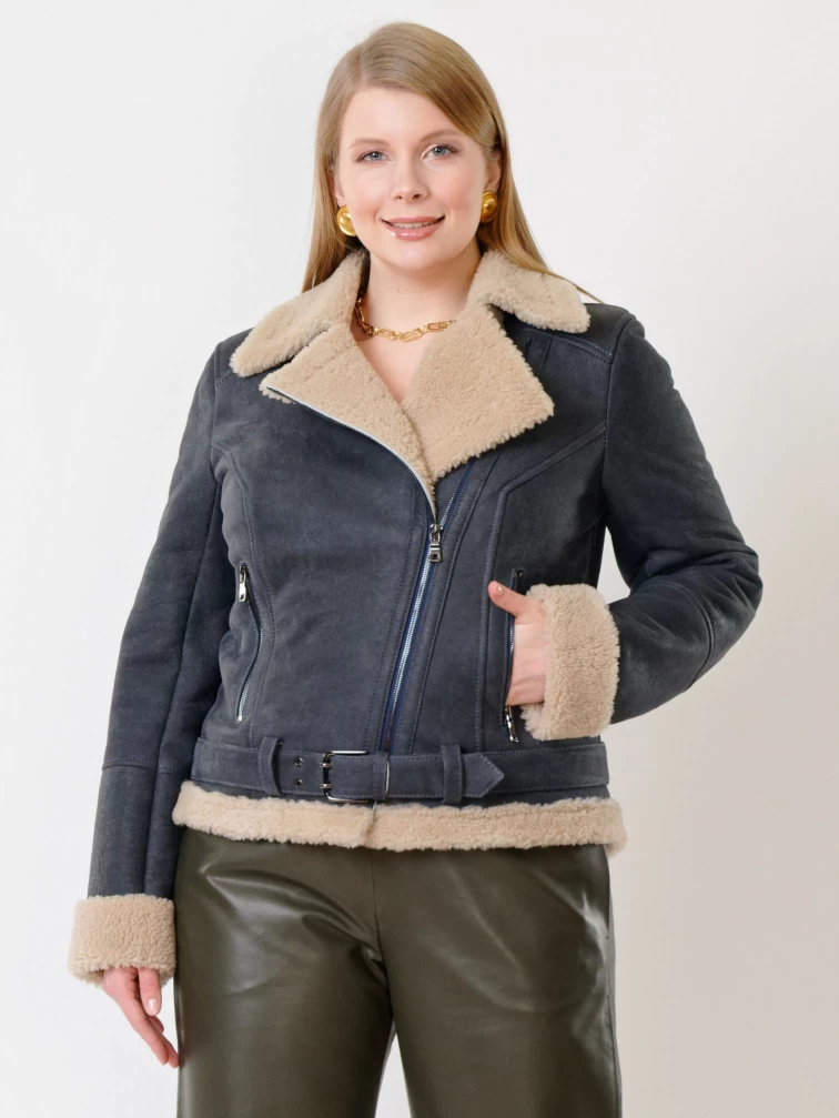 Короткая женская дубленка косуха из керли 201, синяя, размер 44, артикул 61990-5