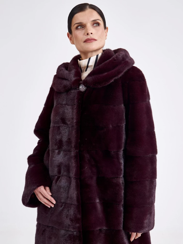 Длинная шуба из меха норки с капюшоном для женщин 2а(кд), бордовая, размер 52, артикул 33230-0