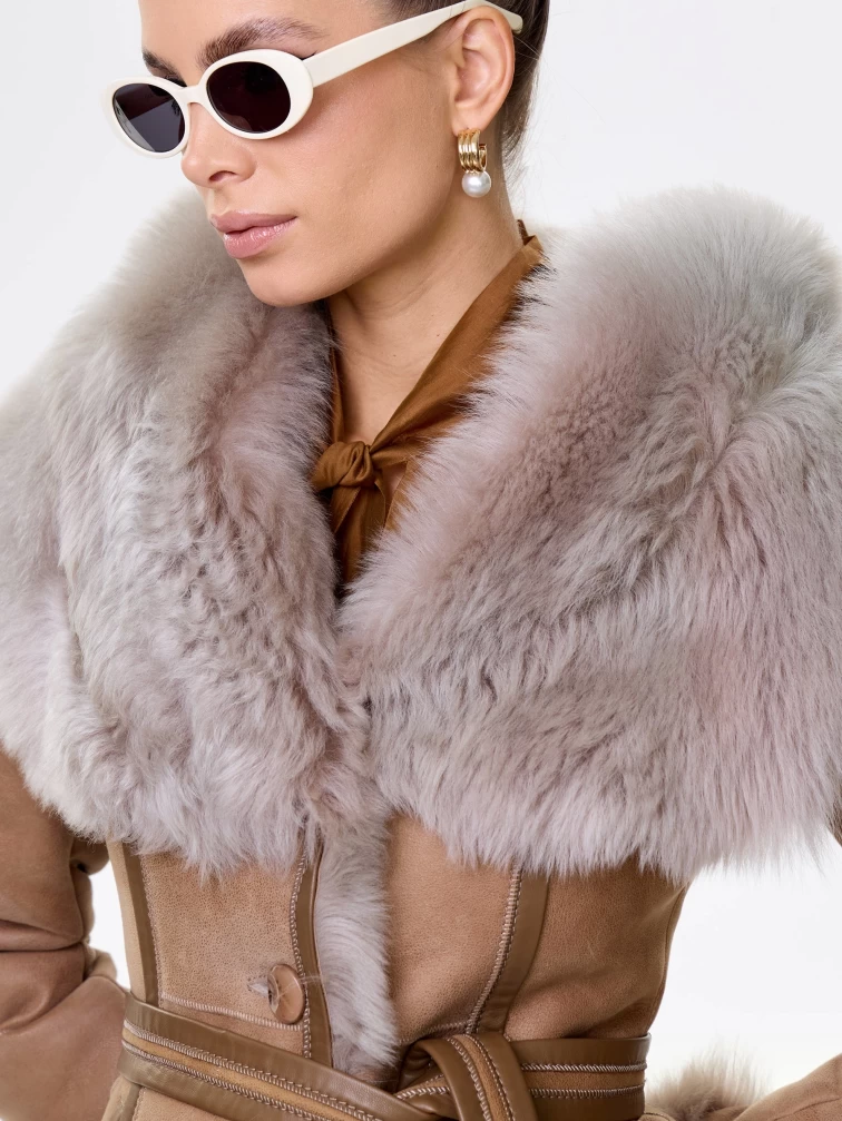 Короткая женская дубленка из тосканы с капюшоном 122, бежевая, размер 40, артикул 61451-3