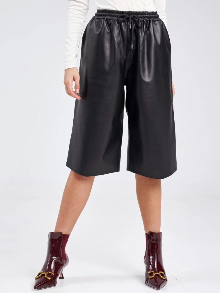 Женские кожаные шорты удлиненные 02, черные, размер 44, артикул 85950-1
