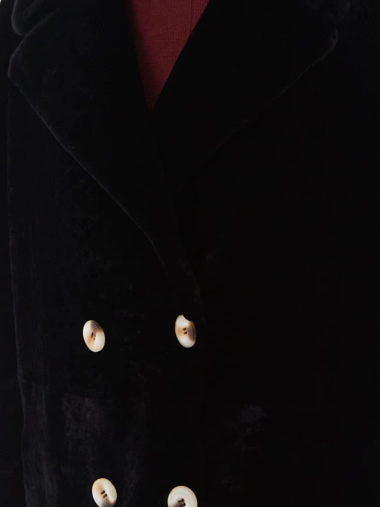 Черная женская шуба из астрагана 2064, размер 48, артикул 64630-5