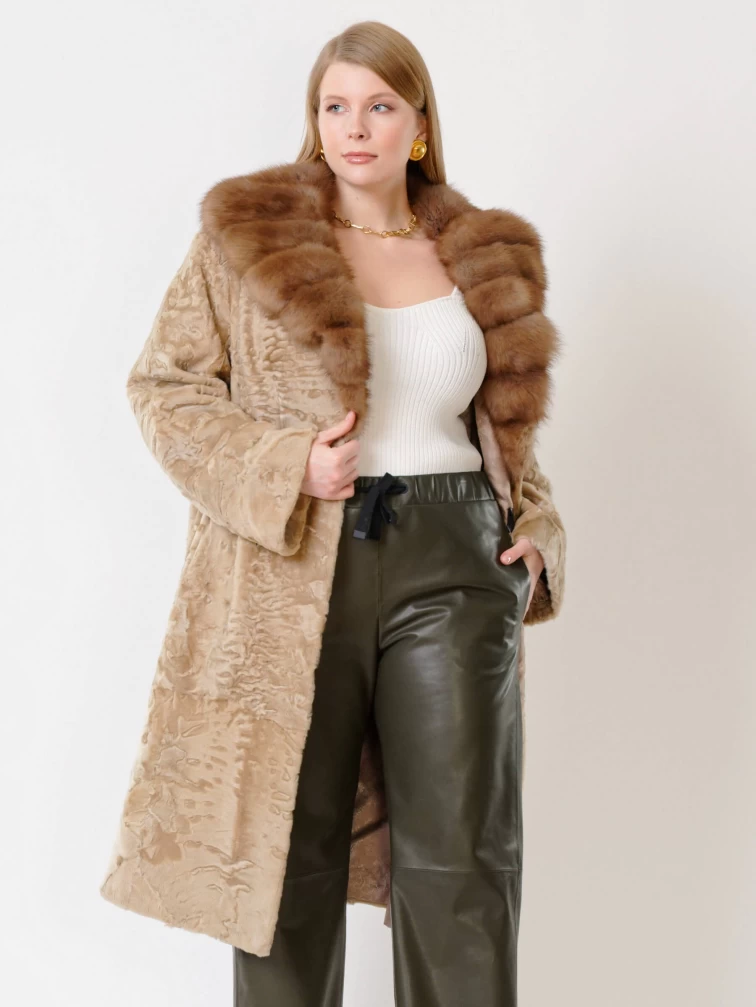 Зимний комплект женский: Шуба из каракуля Екатерина(вк) + Брюки 06, жемчужный/оливковый, р. 54, арт. 111327-2