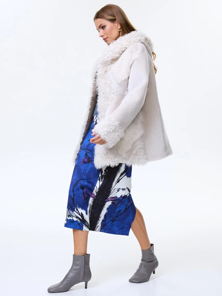 Короткая комбинированная женская дубленка с мехом тиградо премиум класса 2027, белая, размер 44, артикул 64190-5