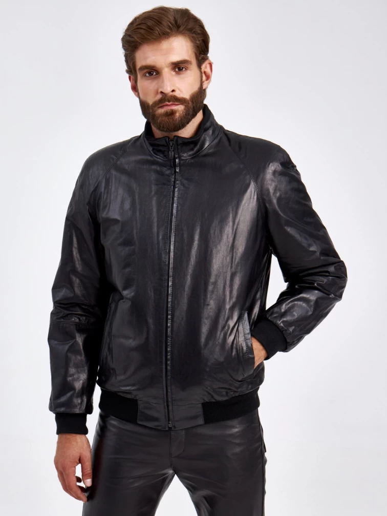 Демисезонная мужская кожаная куртка бомбер 524ш, черная, размер 52, артикул 29300-0