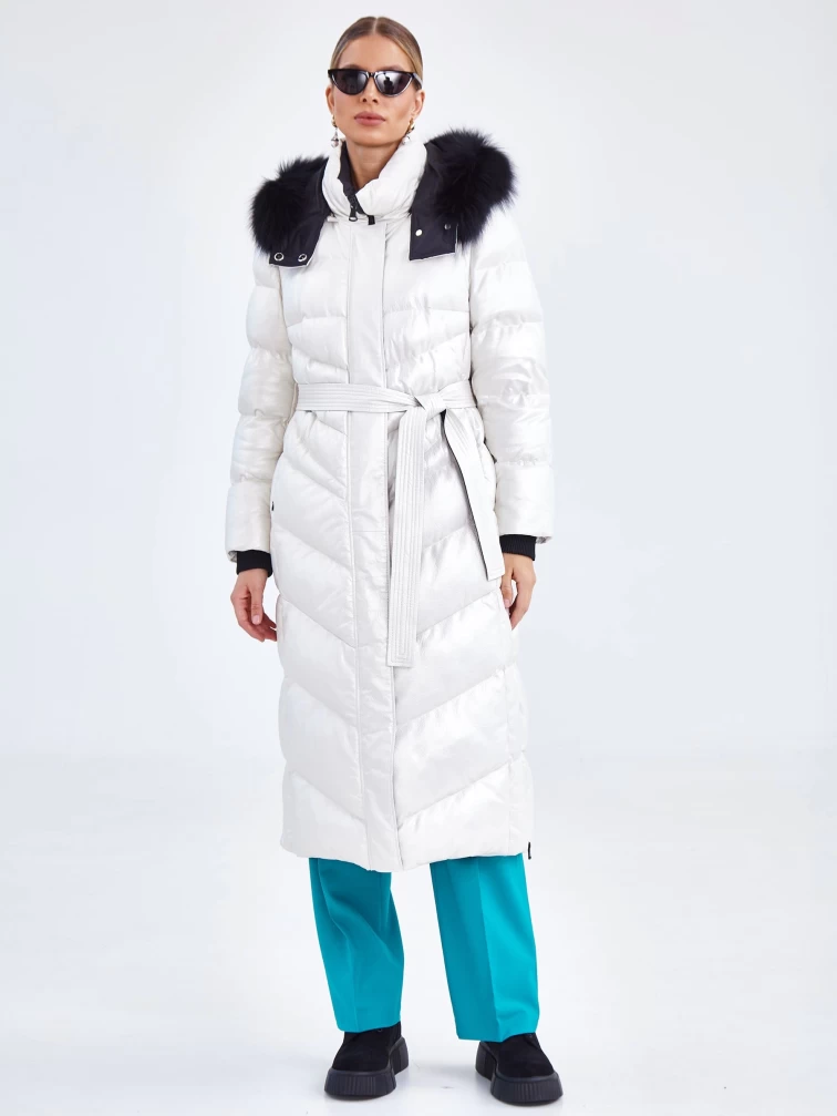 Длинный кожаный женский пуховик с меховым капюшоном премиум класса 3025, серебристый, размер 44, артикул 25390-4