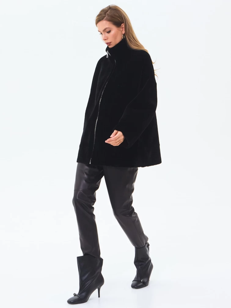 Короткая женская дубленка из астрагана на молнии 2065, черная, размер 48, артикул 64680-6