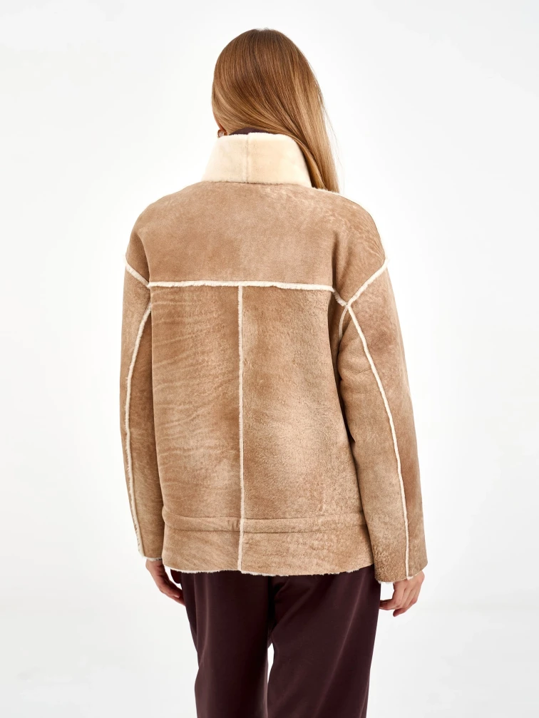 Короткая женская дубленка 2074, бежевая, размер 44, артикул 65250-5