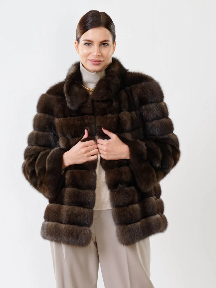 Шуба из меха соболя женская С-16, коричневая, размер 48, артикул 19010-0