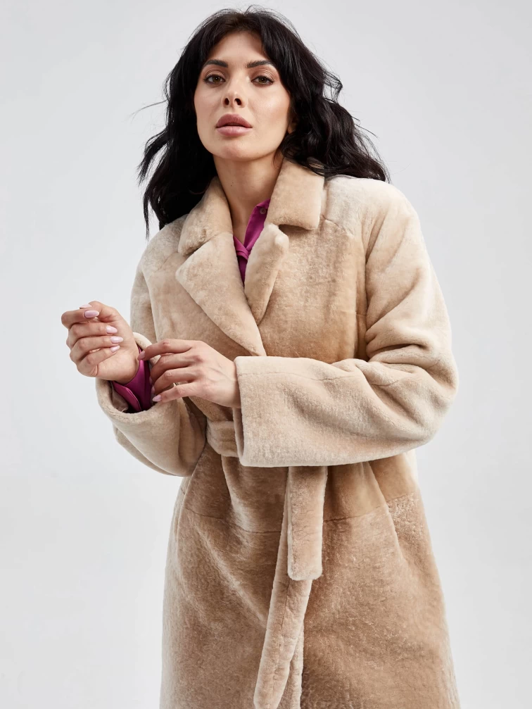 Женская классическая шуба из астрагана премиум класса 55мех, бежевая, размер 54, артикул 13600-1