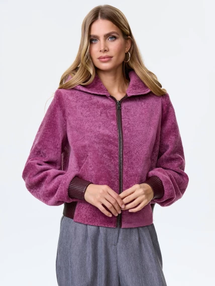 Короткая женская дубленка из астрагана с капюшоном премиум класса 57мех, сиреневая, размер 44, артикул 64240-0