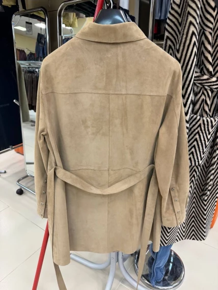 Бежевая женская замшевая куртка 3107з, размер 44, артикул 92220-1