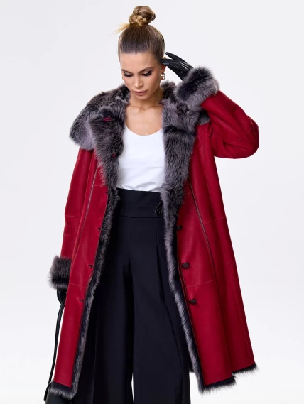 Длинная женская дубленка из тосканы с капюшоном 123нк, красная, размер 50, артикул 61903-3