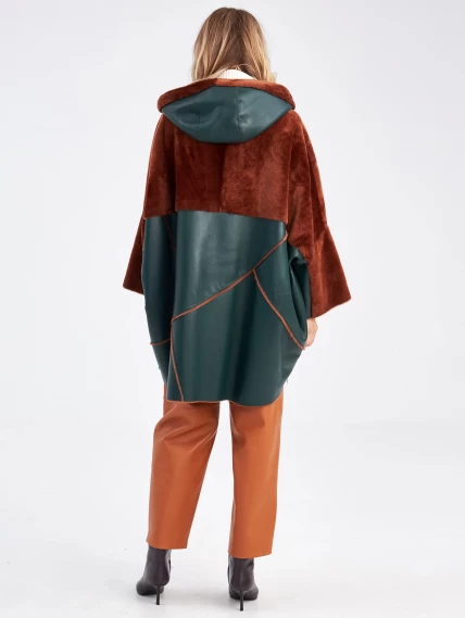 Короткая комбинированная женская дубленка с капюшоном премиум класса 2043, зеленая, размер 46, артикул 63170-6