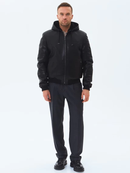 Короткая мужская кожаная дубленка бомбер с капюшоном премиум класса 561мех, черная, размер 48, артикул 71550-1