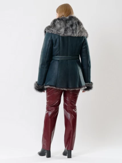 Короткая женская дубленка из тосканы с капюшоном 122, синяя, размер 40, артикул 62040-4