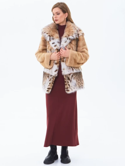 Женская шуба из рысевидной кошки с капюшоном премиум класса Мариана(к), бежевая, размер 46, артикул 34240-6