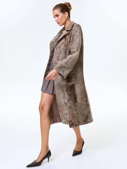 Длинное пальто из меха каракульчи для женщин премиум класса Лола(ав), светло-коричневое, размер 50, артикул 33960-5