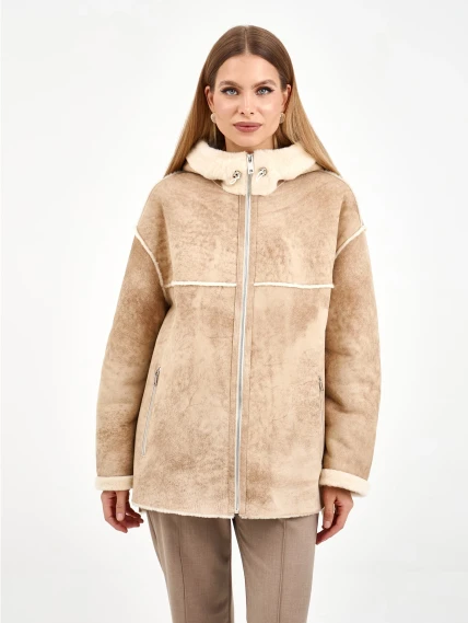 Короткая женская дубленка с капюшоном 2075, бежевая, размер 46, артикул 65230-2
