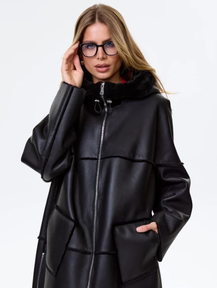 Стильная женская дубленка оверсайз с капюшоном премиум класса 2052, черная, размер 46, артикул 64470-3