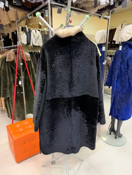 Черная женская дубленка из астрагана с мехом норки премиум класса 2018, размер 44, артикул 65140-1