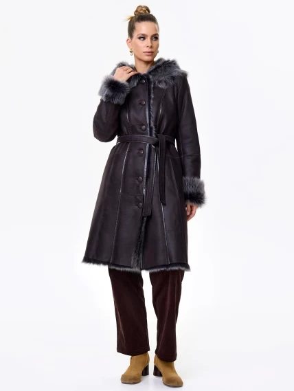 Длинная женская дубленка из тосканы с капюшоном 123нк, коричневая, размер 56, артикул 61483-7