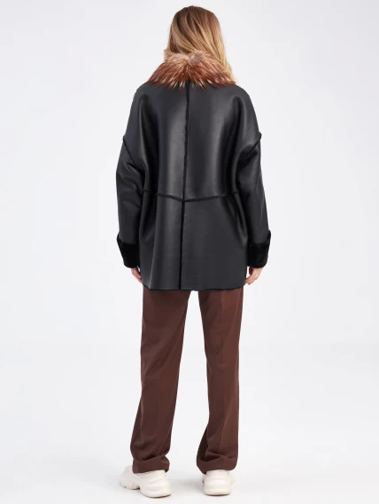 Короткая женская дубленка оверсайз с воротником лисицы премиум класса 2042, черная, размер 46, артикул 63160-5