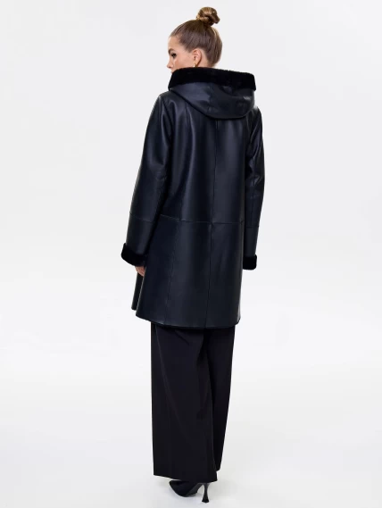 Женская классическая дубленка с капюшоном премиум класса 2004, черная, размер 56, артикул 62820-7