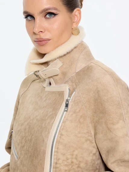 Бежевая женская дубленка косуха 2069, размер 46, артикул 65200-2