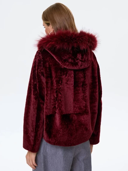 Женская дубленка из астрагана с капюшоном 48мех, бордовая, размер 48, артикул 64600-5