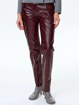 Кожаные зауженные женские брюки 02-1